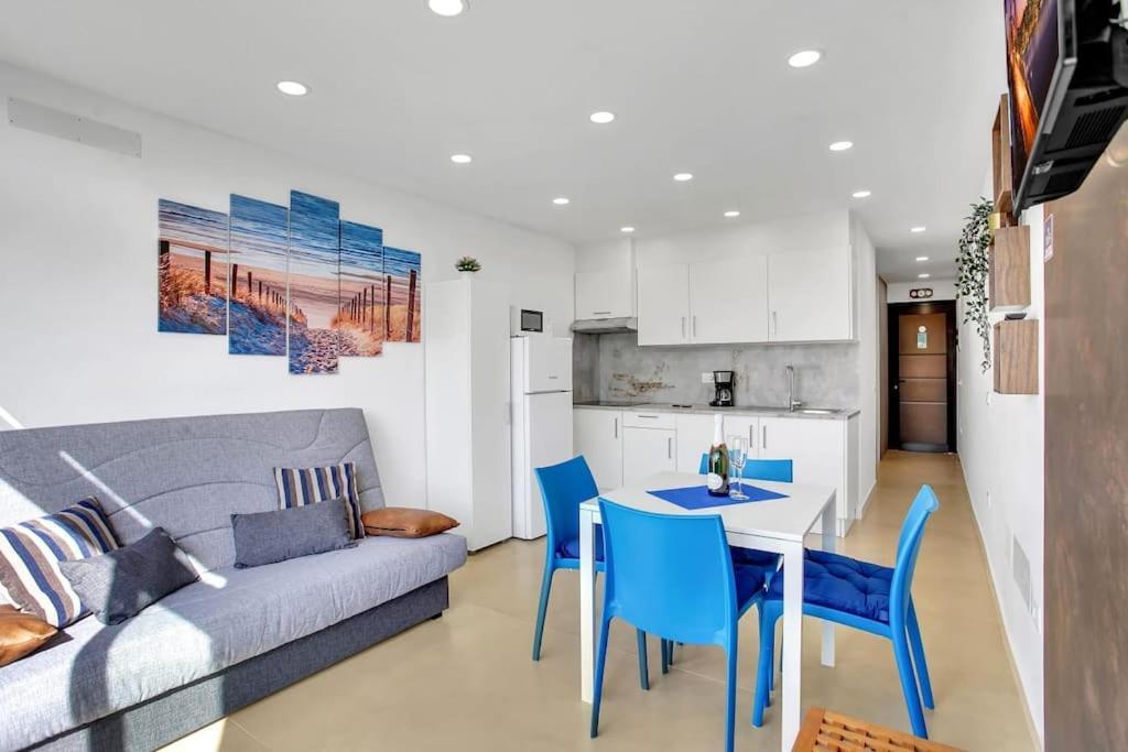Studio In Torres Del Sol Griffin Near The Beach Arona  Dış mekan fotoğraf